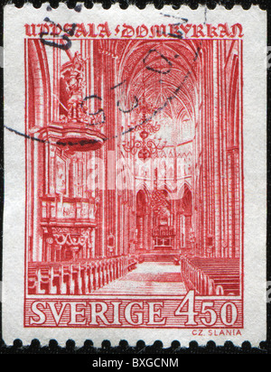 Schweden - CIRCA 1970: Eine Briefmarke gedruckt in Schweden zeigt Uppsala Kathedrale, ca. 1970 Stockfoto