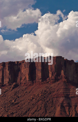 Die roten Felsen von Parriot Mesa in der Nähe von Moab, Utah, USA Stockfoto