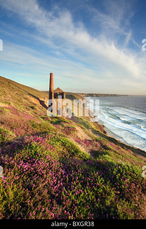 Wheal Coates Maschinenhaus in der Nähe von St. Agnes an der Nordküste von Cornwall Stockfoto