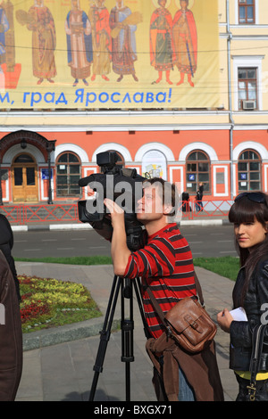 Jaroslawl, Russland - 11. SEPTEMBER: Feier des Jahrtausends Jaroslawl, Russland, 11. September 2010. Der Betreiber auf Stadt stre Stockfoto