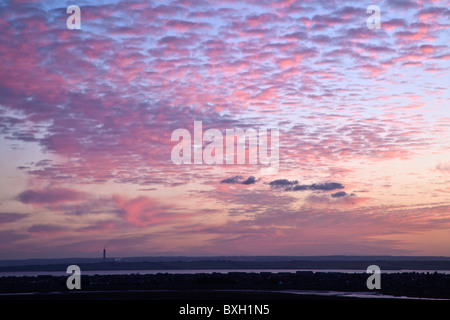 Altocumulus bei Sonnenuntergang Stockfoto