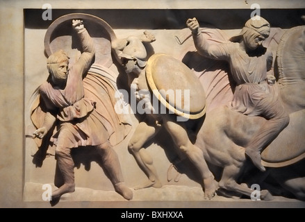 Alexander Sarcophagus (ca. 325-311 v. Chr.), Griechen und Perser kämpft, Archäologie-Museum, Istanbul, Türkei-100919 36496 Stockfoto