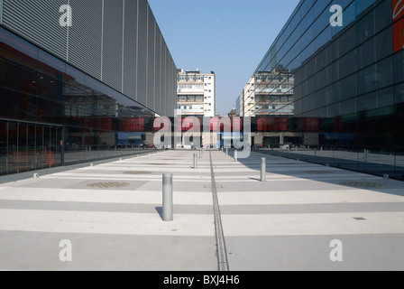 "Blizard Building" entwickelt von Will Alsop, beherbergt das Institut für Zell- und Molecular Science. Stockfoto