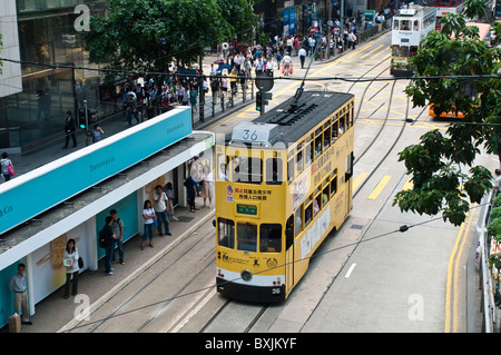 Straßenbahn, Des Voeux Road Central, Hong Kong Insel, China Stockfoto