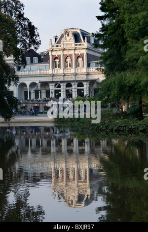 Das Auge Filminstitut und Cafe im Vondelpark, Amsterdam, Niederlande Stockfoto