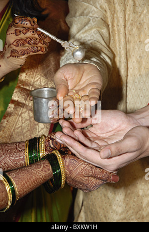 Kanyadaan. Ein wichtiges Ritual in hinduistische Hochzeitszeremonie Stockfoto