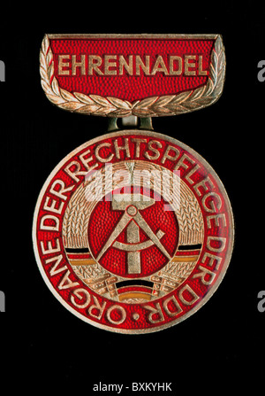 Ehrennadel für Jurist/Jurist, 1980, , Zusatzrechte-Clearences-nicht vorhanden Stockfoto