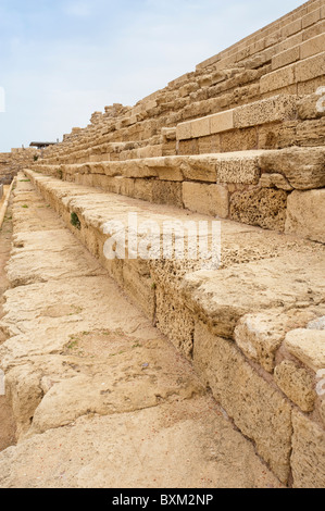 Israel, Cäsarea. Römische Ruinen im Caesarea National Park, Caesarea. Stockfoto