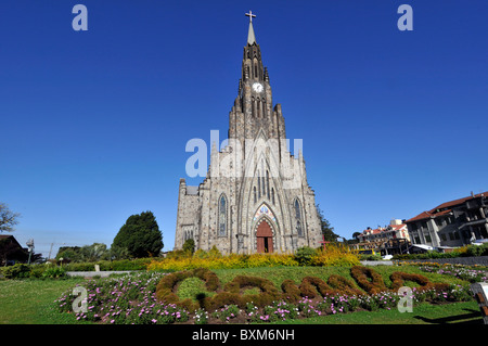 Blumen und Stein Kathedrale - Igreja de Pedra auch bekannt als Paroquia Nossa Senhora de Lourdes, Canela, Rio Grande do Sul, Brasilien Stockfoto