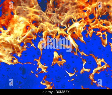 Feuer auf blauem Hintergrund Stockfoto