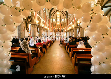 Messe in Jeondong Kathedrale, Jeonju Hanok Village, South Korea Stockfoto