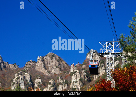 Pendelbahn im Daedunsan Provincial Park, Jeollabuk-Do, Südkorea Stockfoto