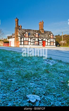 Frostiger Morgen an der Schmiede Cottage, Beeston, Cheshire, England, UK Stockfoto