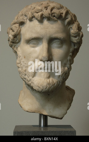 Antoninus Pius (86-161). Römischer Kaiser (138-161). Marmorbüste. Antonine Periode. Metropolitan Museum of Art. New York. Stockfoto