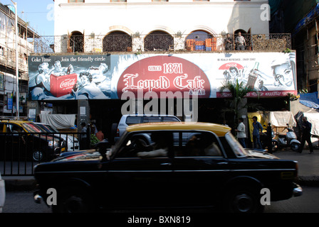 Leopold Cafe and Bar in Mumbai, Indien Stockfoto