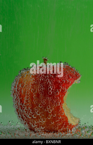 Apple Macintosh Logo Wasser Stockfoto