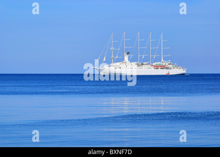 Kreuzfahrtschiff - Kreuzer 02 Stockfoto