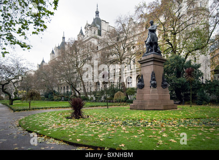 Statue von general Sir James outram white Hall Gärten Victoria Embankment London uk Stockfoto