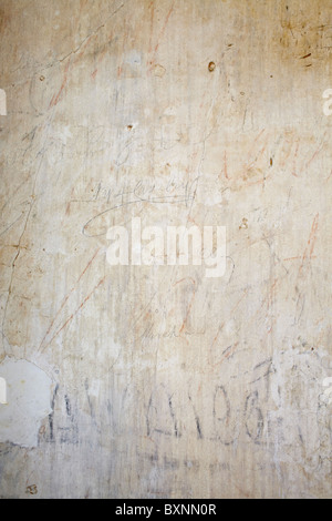 Original American Civil War Soldat Graffiti an den Innenwänden der ersten Etage des historischen Blenheim, Fairfax, Virginia. Stockfoto