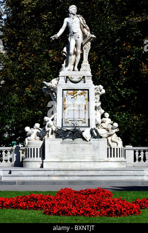 Mozart-Statue, Denkmal für Mozart in den Burggarten, Wien, Österreich, Europa Stockfoto