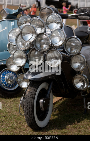 1960er Jahren Motorroller mit spotlamps Stockfoto