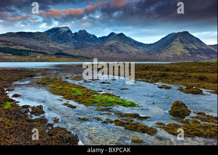 Tagesanbruch auf Bla Bheinn (Blaven) auf der Isle Of Skye Stockfoto