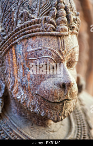 Granit Hanuman Statue. Angebetet Hindu indische Gottheit. Andhra Pradesh, Indien Stockfoto