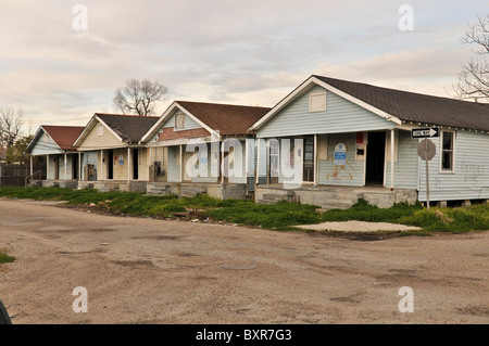 Häuser zum Verkauf senken 9th Ward nach Hurrikan Katrina Flut, New Orleans, Louisiana Stockfoto