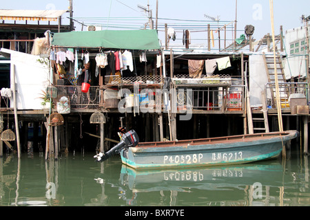 Tai O Fischerdorf mit Häusern auf Stelzen auf Lantau Island in Hongkong, China Stockfoto