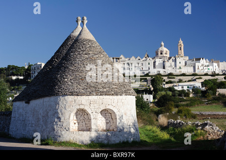 Trulli Häuser, Locorotondo, Apulien, Italien Stockfoto
