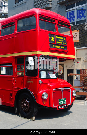 Rote Doppeldecker Routemaster bus Stockfoto