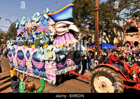 Venezianische Masken Schwimmer in Knights of Babylon Parade, Karneval 2010, New Orleans, Louisiana Stockfoto