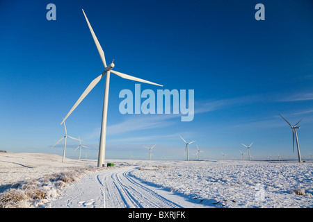 Zufahrt über Whitelee Windpark, Eaglesham Moor, in der Nähe von Glasgow, Schottland Stockfoto