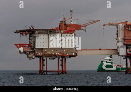 Valhall Bohrinsel Produktion mit der Bourbon mistral Stockfoto