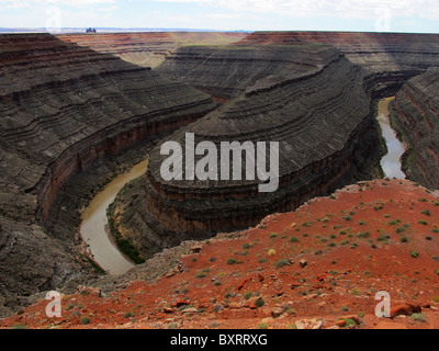 Pennsylvanian Hermosa Bildung und San Juan River, Goosenecks State Park, Utah, Vereinigte Staaten von Amerika, Nordamerika Stockfoto