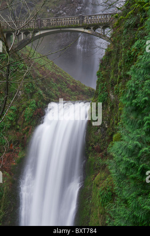 Oberen Multnomah Falls Stockfoto