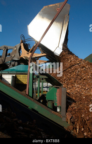 Green-Abfall-Recycling Center Holzschnitzelheizung recycling. Stockfoto