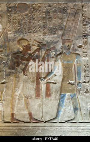 Relief aus Heiligtum innerhalb der Tempel von Sethos arbeite ich bei Abydos, alten Abdju, Niltal Ägyptens Stockfoto