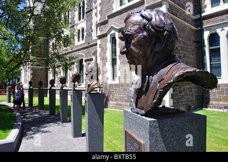 Zwölf Skulpturen der Local Heroes, The Arts Centre, Christchurch, Region Canterbury, Südinsel, Neuseeland Stockfoto