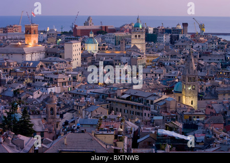 Europa, Italien, Ligurien, Genua Hafen Stockfoto