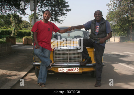 Taxifahrer in Addis Abeba, Äthiopien, Ost-Afrika Stockfoto