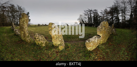 Panorama des Königs Männer Rollright Bronzezeit Steinkreis auf der Grenze von Oxfordshire und Warwickshire Stockfoto