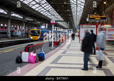 Preston Railway Station in Lancashire, England, der größte Personenbahnhof an der West Coast Main Line, der von Northern Rail, UK, bedient wird Stockfoto