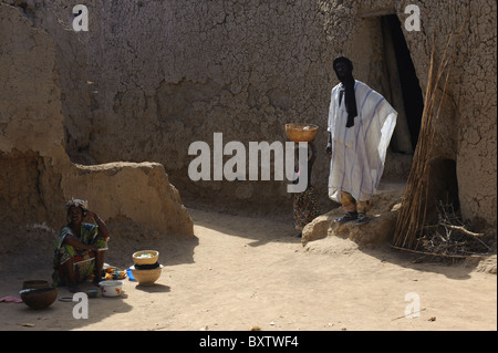 Dorf-Szene in der Bozo Sirimou, etwas außerhalb der Stadt von Djenné, Mali. Stockfoto