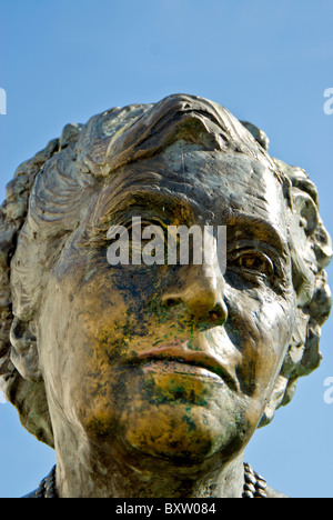 Agatha Christie-Skulptur in Torquay Stockfoto