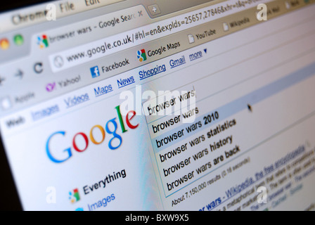 Ein Foto-Illustration zeigt den Google Chrome Browser in Verbindung mit der Google-Suchmaschine Stockfoto
