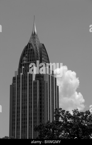 USA, Alabama, Mobile, RSA Battle House Tower am Sommermorgen Stockfoto