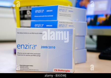Box mit Enzira saisonale Influenza-Impfstoff für 2009/2010. Stockfoto