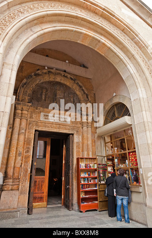 Eingang zum Sioni Kathedrale des Dormition Tbilisi Georgia. JMH4058 Stockfoto