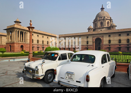 Zentralsekretariat (Kendriya Sachivalaya) auf dem Raisina Hill, New Delhi, Indien Stockfoto